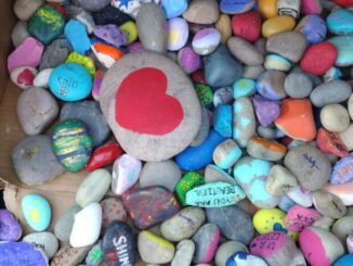 Kindness Rocks from the Juniorettes