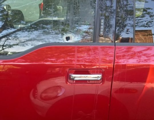 Bullethole in Zartman vehicle. Nakina shooting . LEO