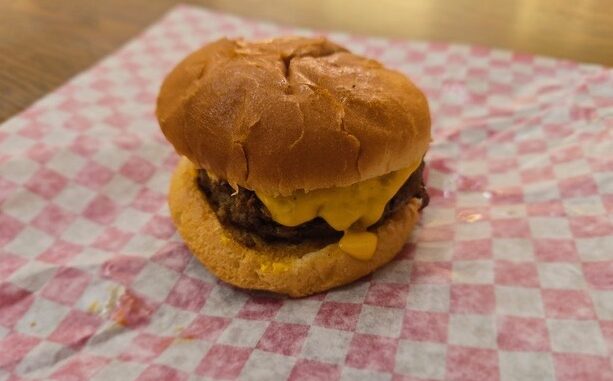 Ed's grill 1