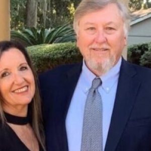 Phillip and Cheryle Porter
(Facebook) 